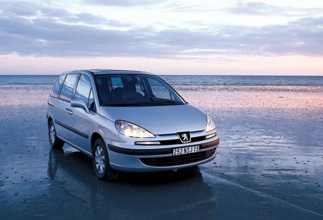 http://www.forum-peugeot.com/Forum/mesimages/26884/Peugeot 807 2002 01.jpg http://www.forum-peugeot.com/Forum/mesimages/26884/Peugeot 807 2002 01.jpg